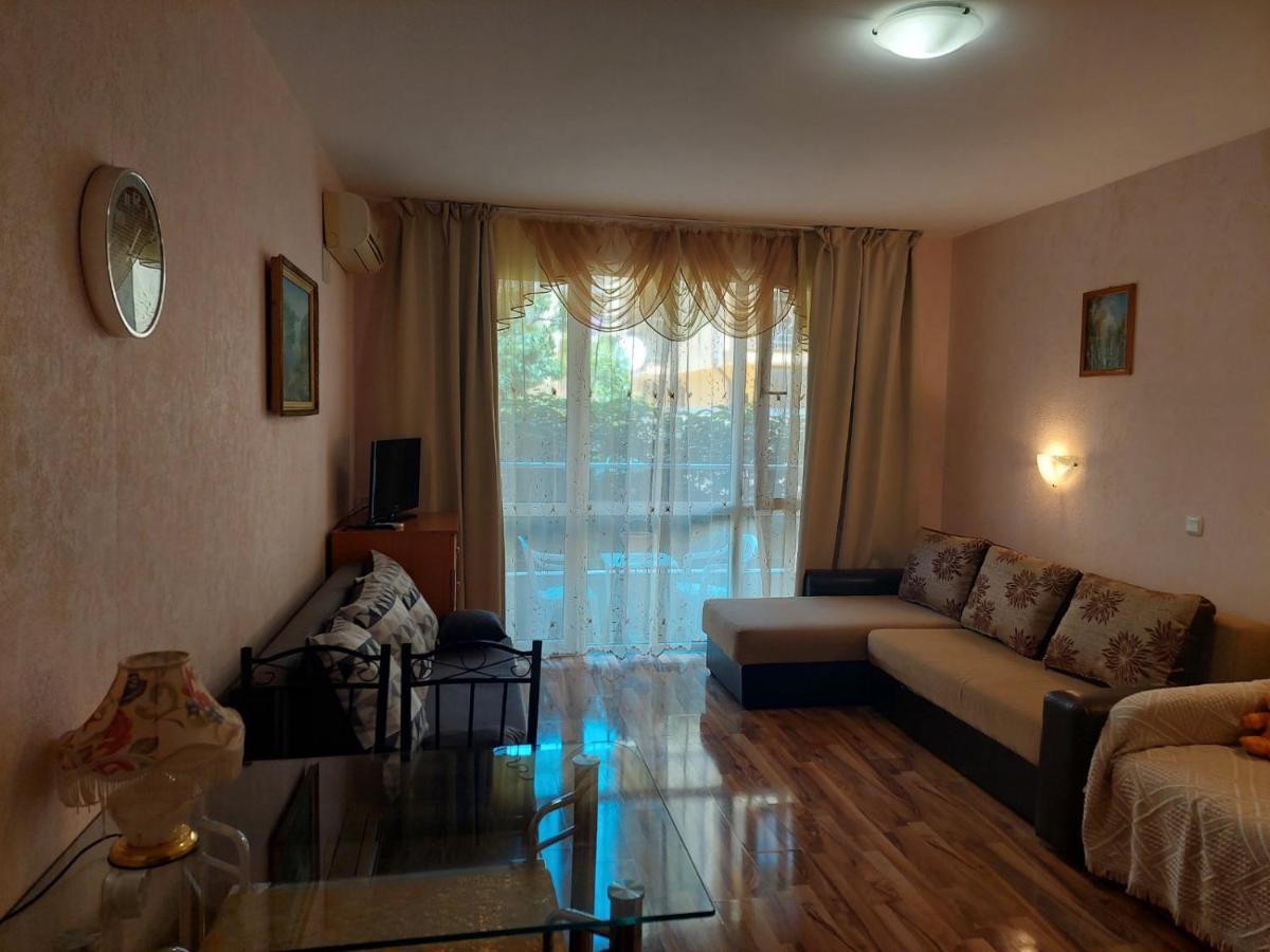 Святой Влас, Комплекс Sea Breeze Свети-Влас Экстерьер фото